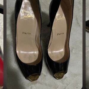 Christian Louboutin Black Patent Peep-Toe Pumps with Gold Toe
